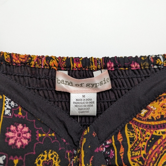 Band of Gypsies Women's Boho Wide Leg Jumpsuit - Picture 3 of 9